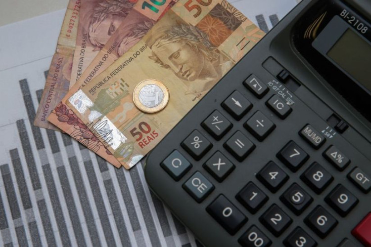 Governo pede abertura de crédito de R$ 9,4 bilhões para Auxílio Brasil