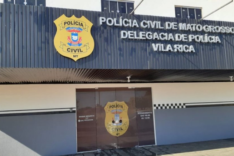 Homem é preso em flagrante pela Polícia Civil depois de agredir vítima na frente dos filhos