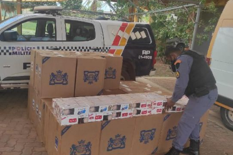 Homem é preso por contrabando de cigarros do Paraguai