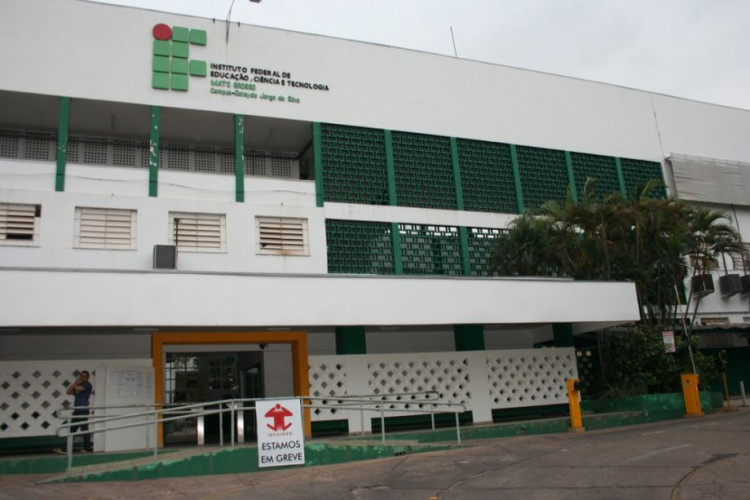 IFMT abre inscrições para professores com salário de até R$ 5,8 mil