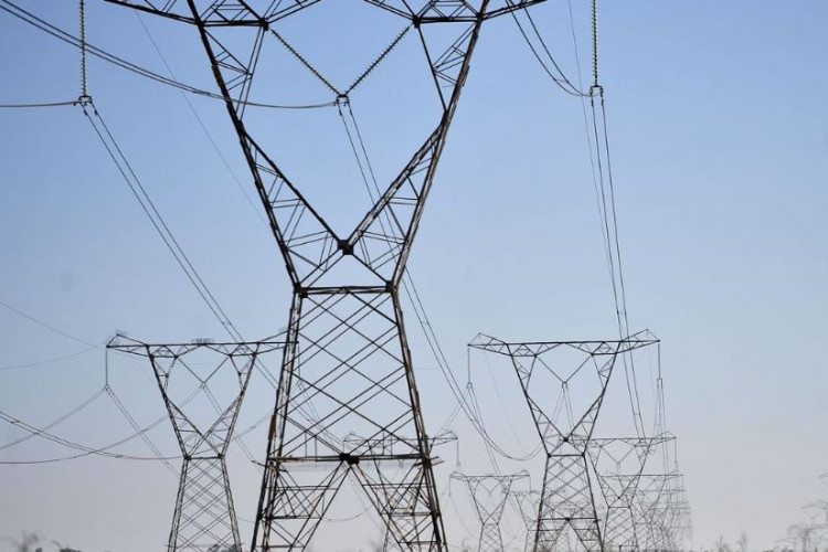 Inflação fica em 0,53% em junho, puxada pela alta da energia elétrica