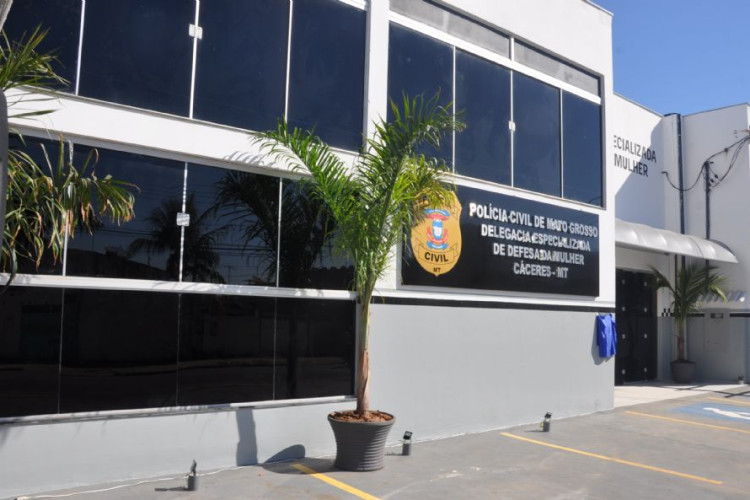 Investigado por descumprir medida protetiva e perseguir vítima é preso pela Polícia Civil
