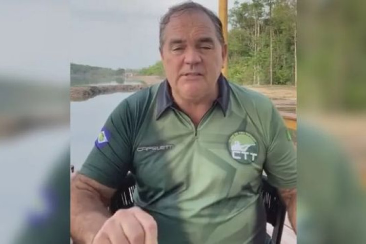 Moraes afasta prefeito de MT que incentivou ida de caminhões a Brasília para 'subverter a ordem'