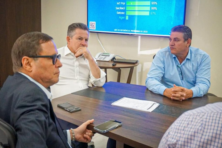 Moretto, Mauro Mendes e prefeitos chegam a um acordo e Santa Casa de Pontes e Lacerda não fechará as portas