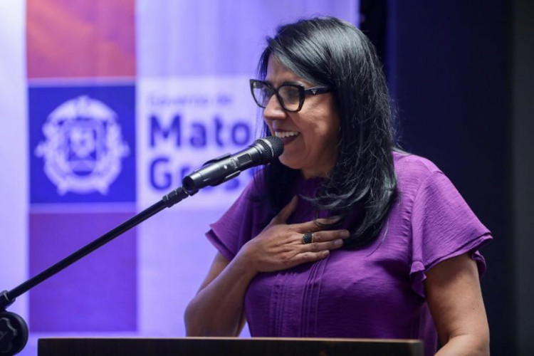 “Nunca o Governo investiu tanto em obras e ações que beneficiam toda Região Oeste de MT”, afirma prefeita de Cáceres