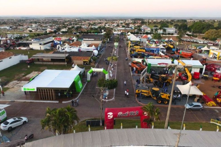 Oeste Rural Show começa a movimentar produtores em Pontes e Lacerda