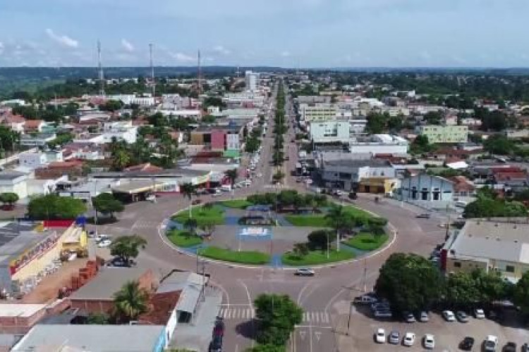 Para frear covid, prefeitos limitam atendimento no comércio e proíbem shows
