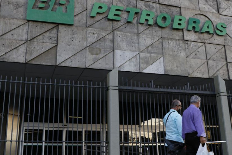 Petrobras reajusta preços da gasolina e diesel para as distribuidoras