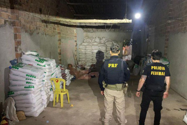 PF e PRF se unem para combater venda de fertilizantes sem registro