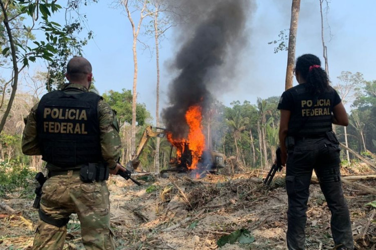 PF faz operação para combater garimpos ilegais em terra indígenas em MT