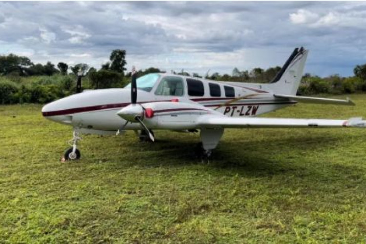 Piloto suspeito de transportar drogas da Bolívia para MT é preso e tem avião apreendido
