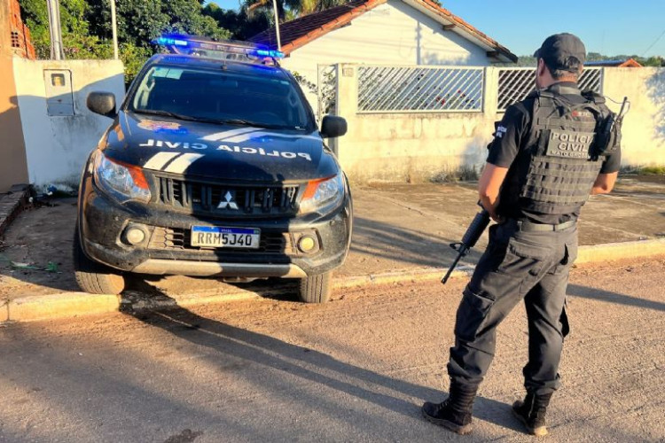 Polícia Civil cumpre 35 mandados em operação de combate ao tráfico em Araputanga