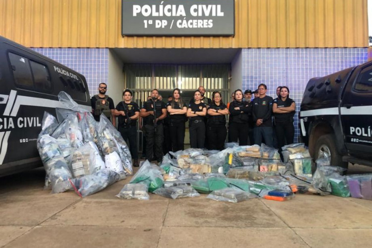 Polícia Civil incinera mais de meia tonelada de drogas apreendidas na Regional de Cáceres