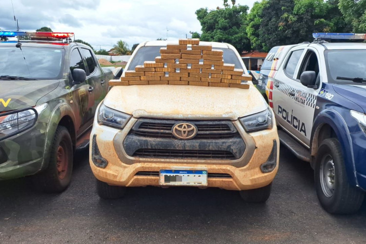 Conquista d’Oeste: Polícia Militar e Gefron apreendem 40 quilos de drogas e causam prejuízo de cerca de R$ 1 milhão à facção