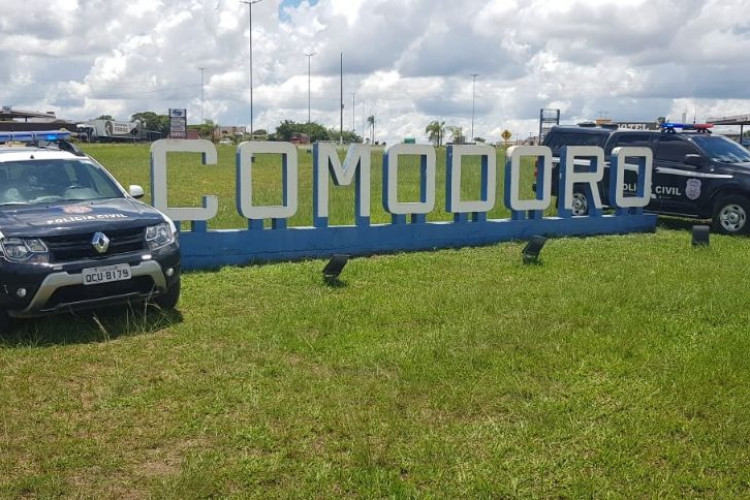 Policiais civis de Comodoro cumprem prisões por tentativa de homicídio e descumprimento de medidas