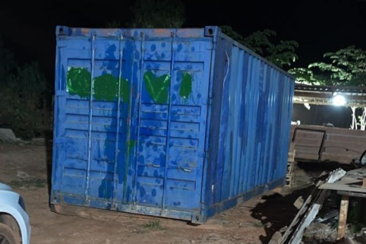 Policiais civis localizam container furtado em VG e prendem receptador