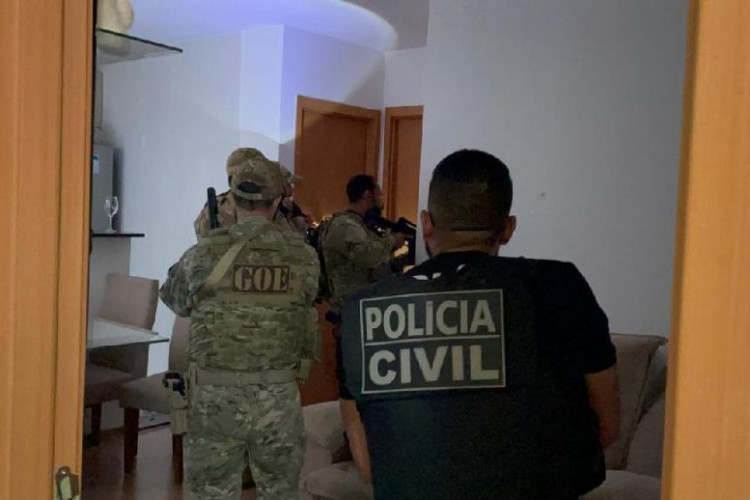 Polícias Civis de MT e PR cumprem mandados contra autores de golpes do falso perfil do whatsapp