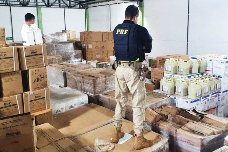 PRF apreende cada vez mais agrotóxico ilegal em Mato Grosso