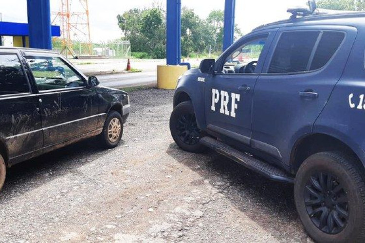 PRF apreende veículo automotor por adulteração de sinais identificadores em Poconé/MT