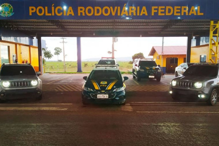 PRF recupera 4 veículos em Pontes e Lacerda/MT