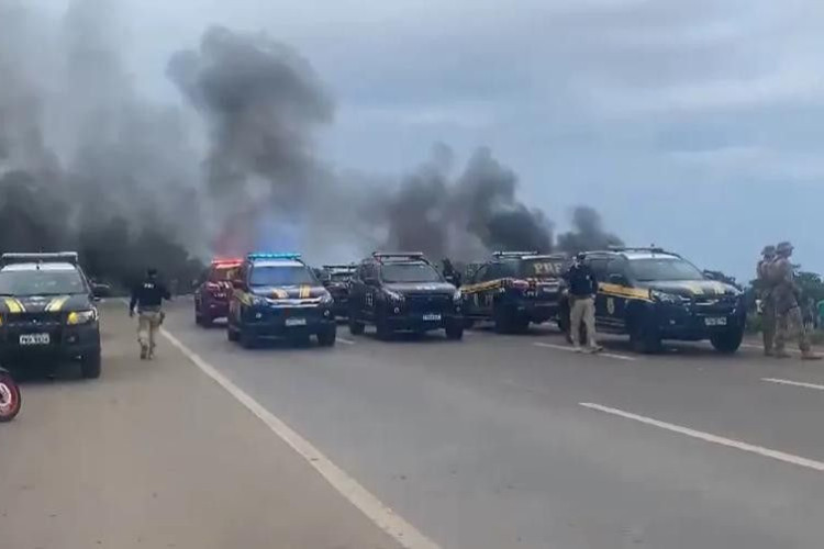 PRF vai usar “força total” contra bloqueios em rodovias de MT, diz superintendente