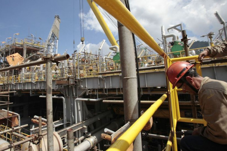 Produção de petróleo e gás no pré-sal é recorde em setembro