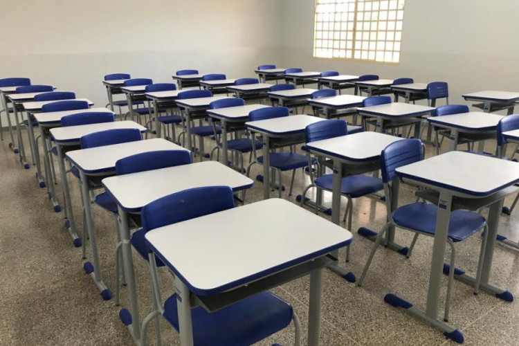 Seduc-MT garante vaga para todos os estudantes mas reforça prazo para matrícula