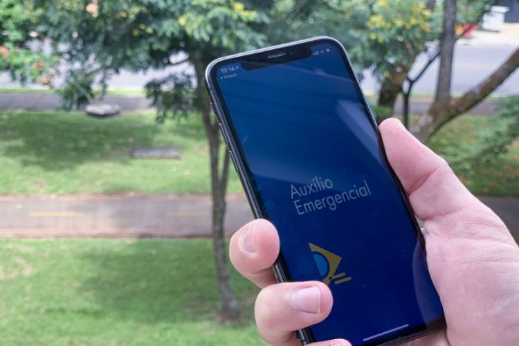 Trabalhadores nascidos em julho podem sacar auxílio emergencial