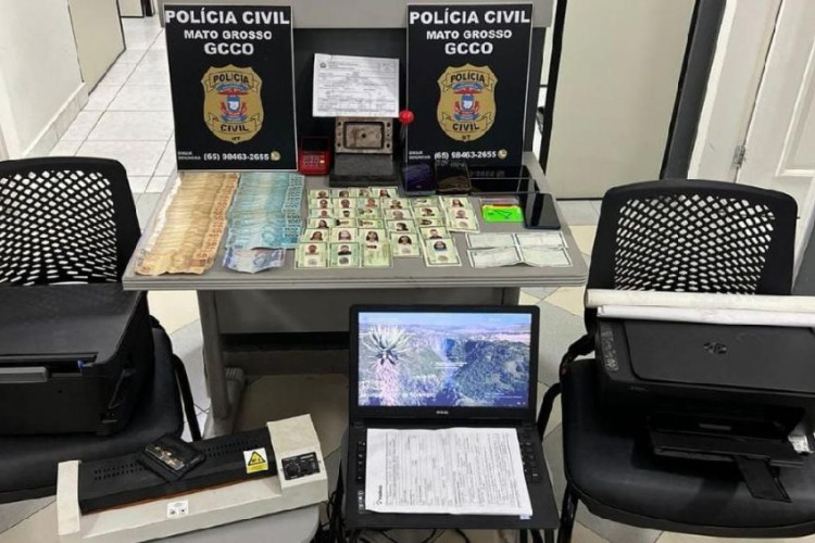 Trio de estelionatários é preso em flagrante com dezenas de documentos falsos usados para contratar empréstimos bancários em MT